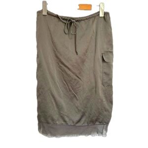 Poleci silk grey skirt